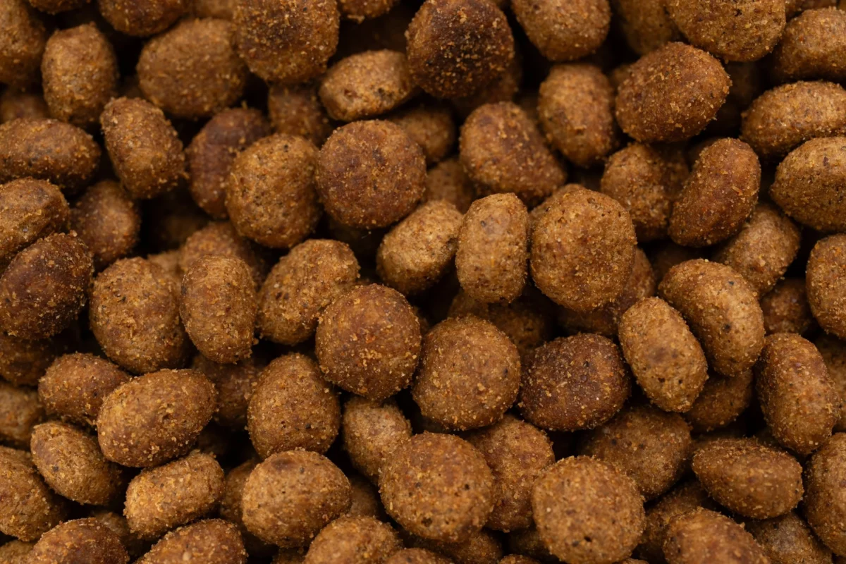 Virbac Adult Neutered – Dry Cat Food for Neutered Cats With Salmon - Image 3